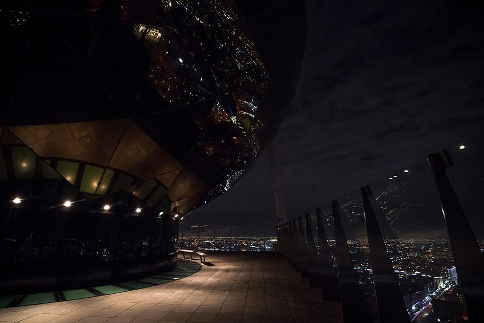 利雅得：登上费萨利亚塔，饱览利雅得全景