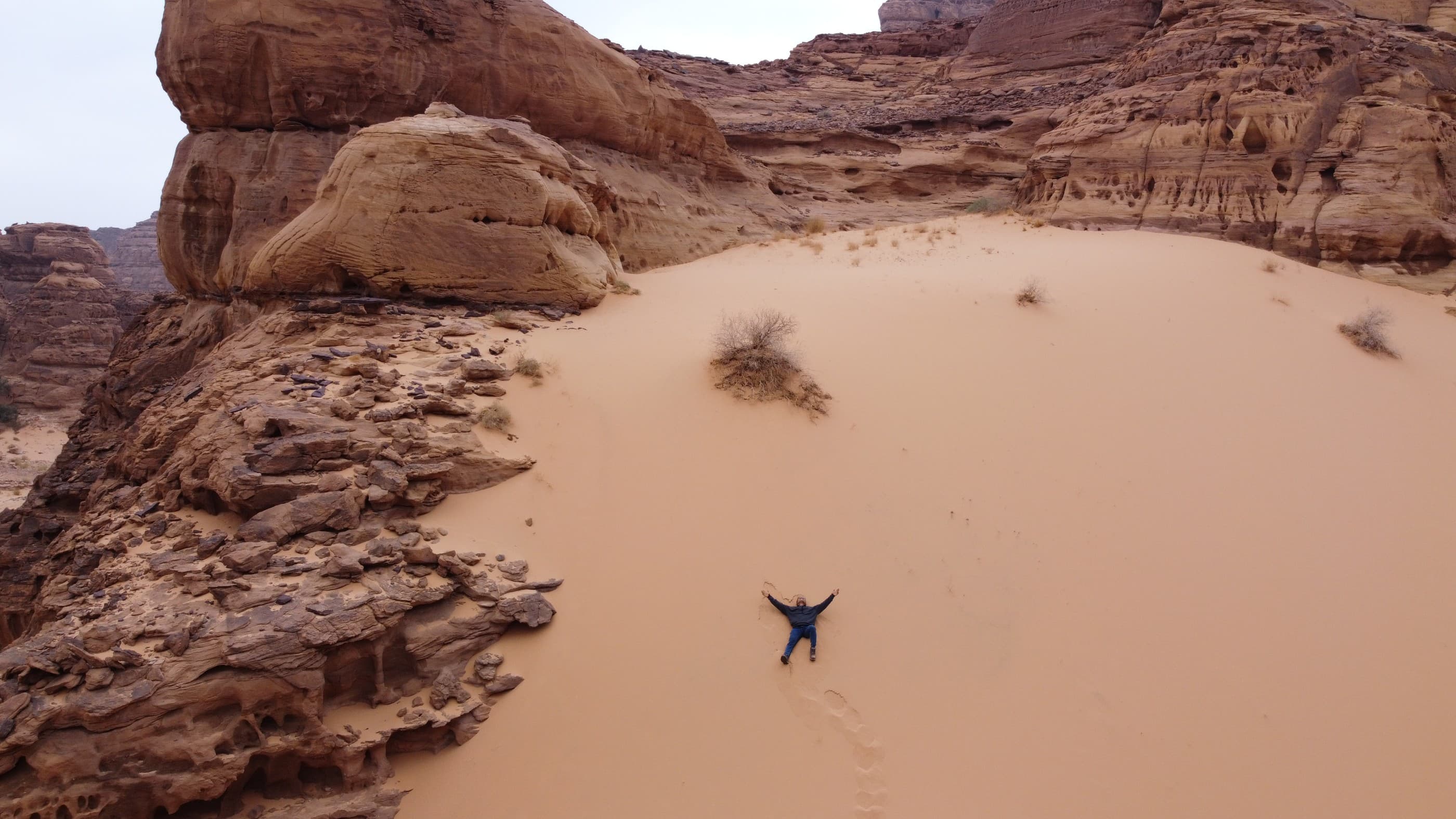 阿尔乌拉 (Al-Ula)：沙兰保护区 (Sharaan Reserve)、隐谷步道 (Hidden Valley Trail)